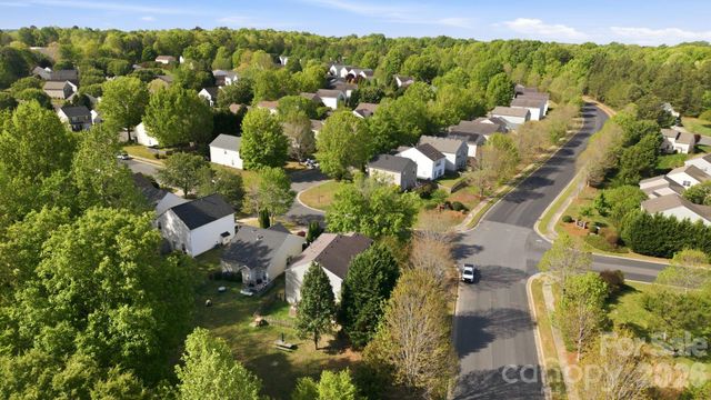 2028 Harrison Park Drive, Waxhaw, NC 28173