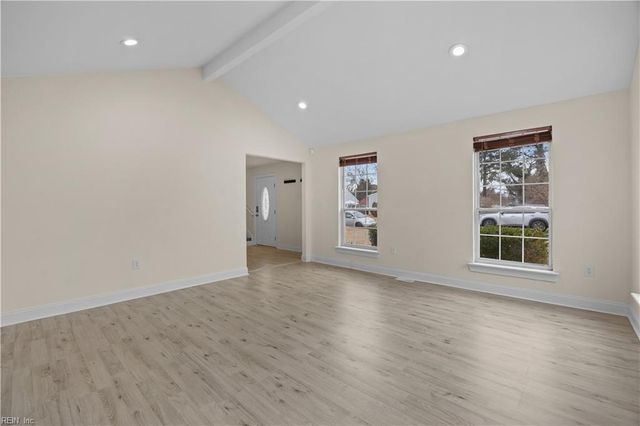 66 Harvard RD, Portsmouth, VA 23701