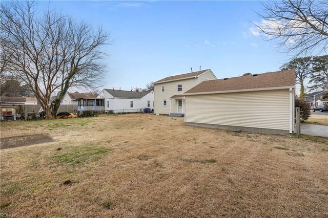 66 Harvard RD, Portsmouth, VA 23701