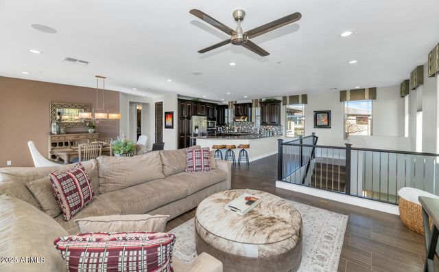 10260 E WHITE FEATHER Lane 2050, Scottsdale, AZ 85262