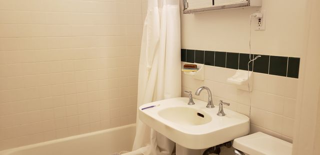 15 Ellery St. 5, Cambridge, MA 02138