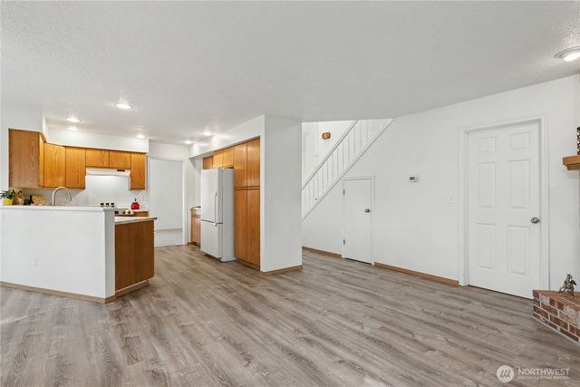 1712 SE Solomon Loop, Vancouver, WA 98683