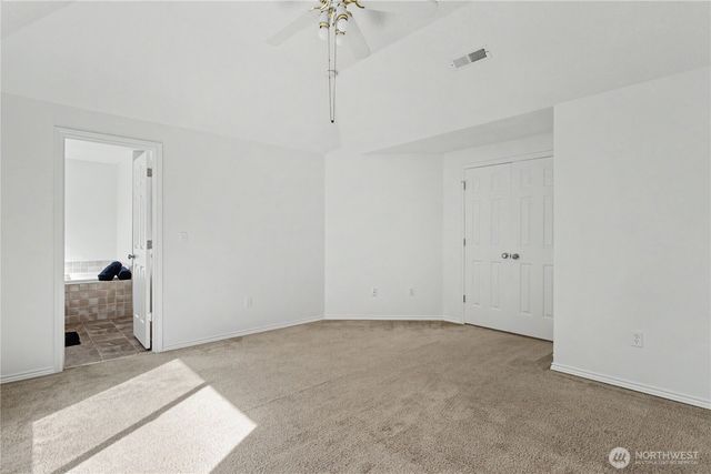 1712 SE Solomon Loop, Vancouver, WA 98683