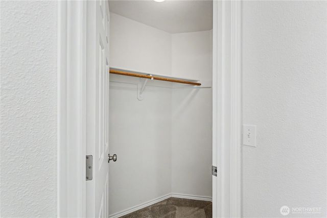 1712 SE Solomon Loop, Vancouver, WA 98683