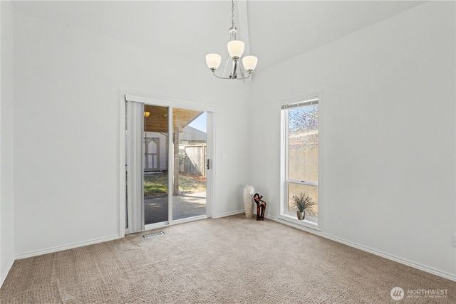 1712 SE Solomon Loop, Vancouver, WA 98683