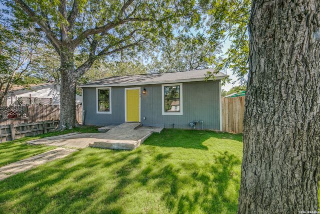 142 SARGENT ST, San Antonio, TX 78210