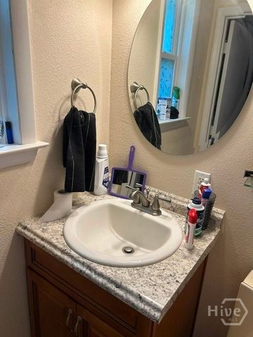 37 Silverstone Circle, Savannah, GA 31406