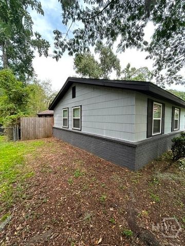 37 Silverstone Circle, Savannah, GA 31406