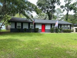 37 Silverstone Circle, Savannah, GA 31406