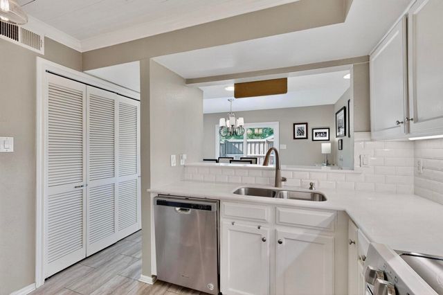 6437 Cedar Hollow Drive, Dallas, TX 75248