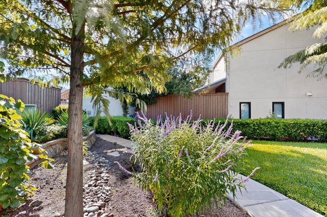 6437 Cedar Hollow Drive, Dallas, TX 75248