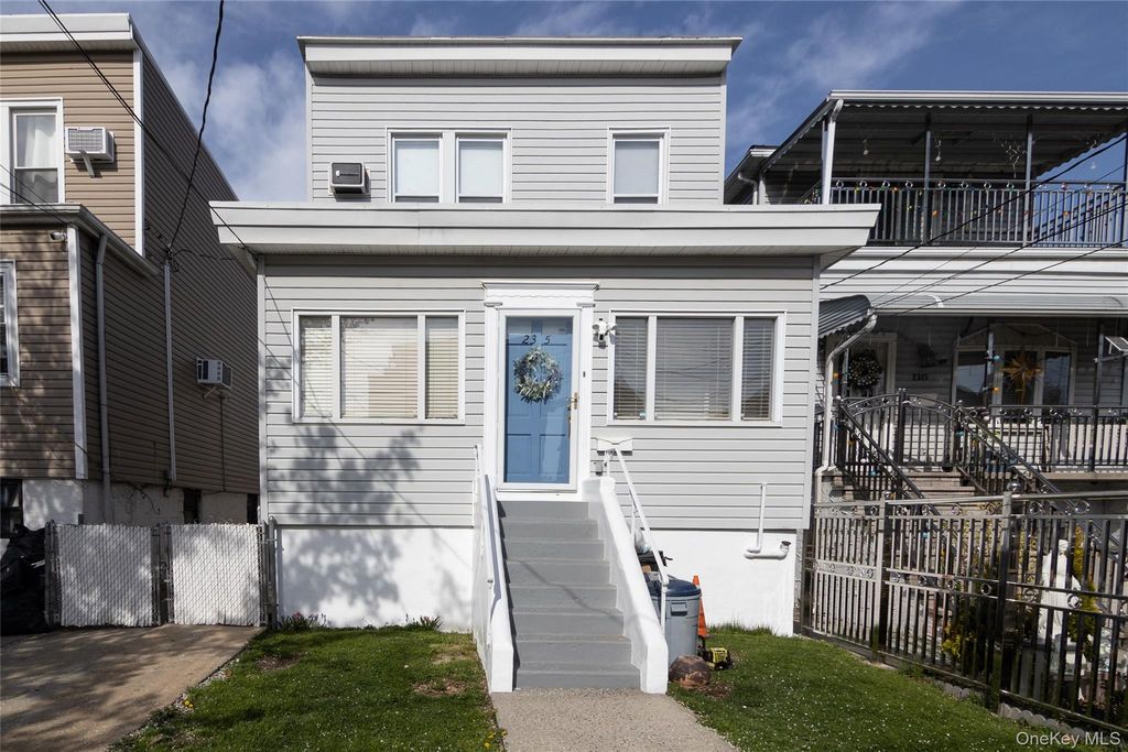 2315 FISH Avenue, Bronx, NY 10469