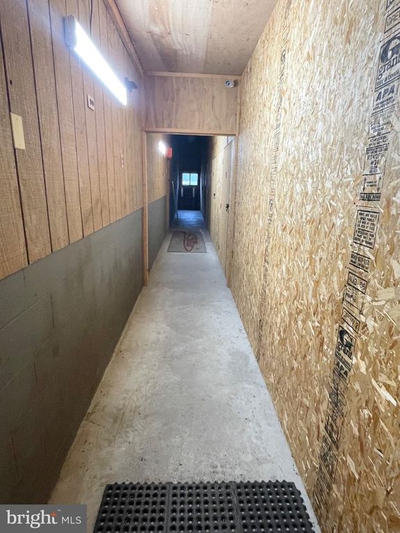 Image 18 of property listing at 12419 VALE SUMMIT RD SW, Frostburg, MD 21532