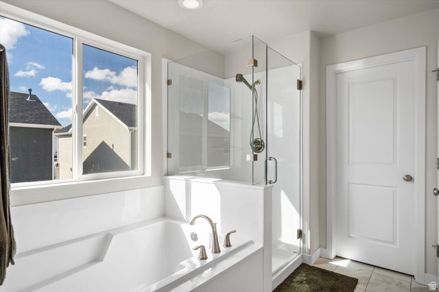 2094 W LYDIA LN, Syracuse, UT 84075