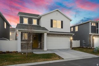 2094 W LYDIA LN, Syracuse, UT 84075