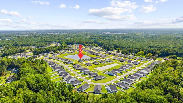 718 Lowell Avenue Dr., Little River, SC 29566