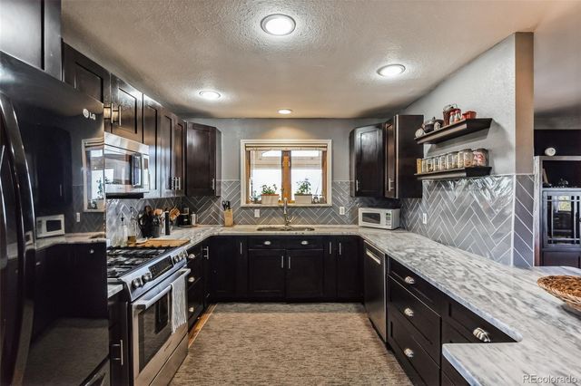 7882 Combs Road, Fort Garland, CO 81133