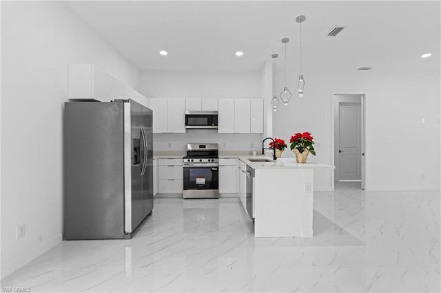 3101 Inez AVE S, Lehigh Acres, FL 33976