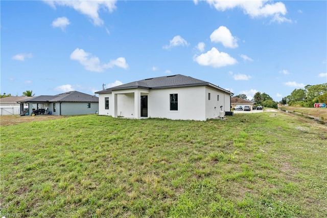 3101 Inez AVE S, Lehigh Acres, FL 33976