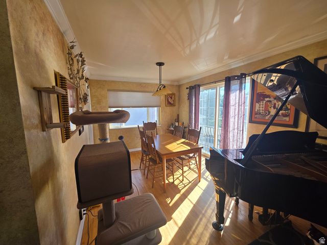 1860 E NORTHWOODSIDE DR, Holladay, UT 84124