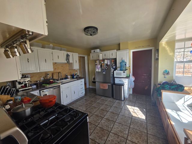 1860 E NORTHWOODSIDE DR, Holladay, UT 84124