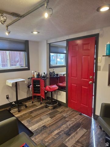 1860 E NORTHWOODSIDE DR, Holladay, UT 84124