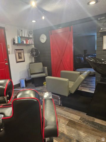 1860 E NORTHWOODSIDE DR, Holladay, UT 84124