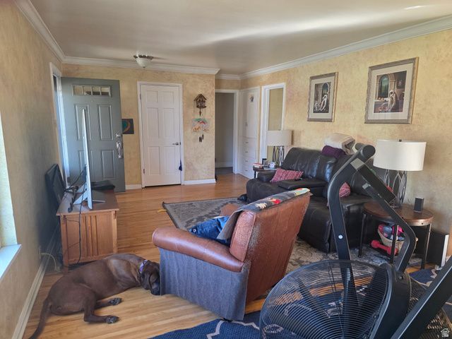 1860 E NORTHWOODSIDE DR, Holladay, UT 84124