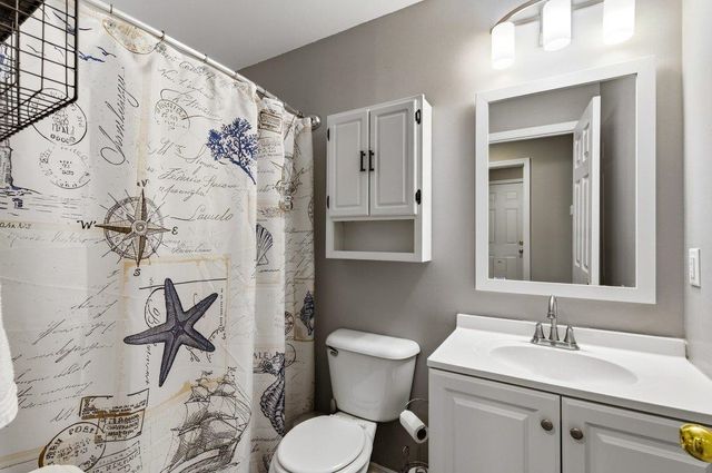 642 Oakhurst Dr., Myrtle Beach, SC 29579