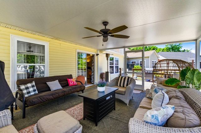 642 Oakhurst Dr., Myrtle Beach, SC 29579