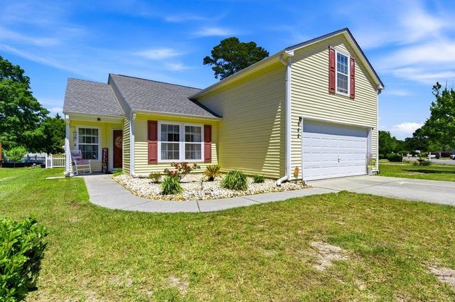 642 Oakhurst Dr., Myrtle Beach, SC 29579