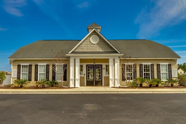 642 Oakhurst Dr., Myrtle Beach, SC 29579