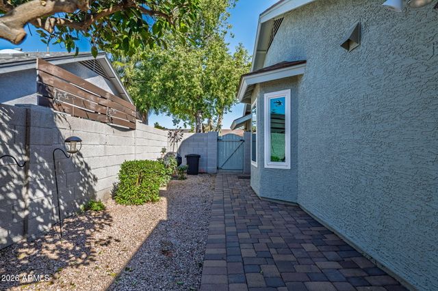 1849 W CALLE DEL NORTE --, Chandler, AZ 85224