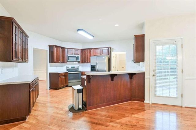233 Thorn Berry Way, Conyers, GA 30094