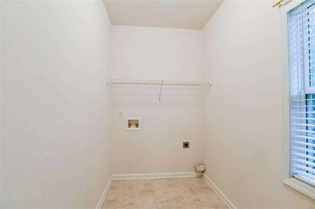 233 Thorn Berry Way, Conyers, GA 30094