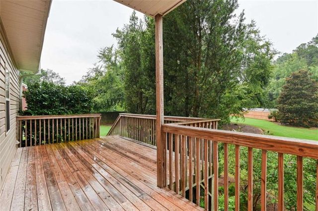 233 Thorn Berry Way, Conyers, GA 30094