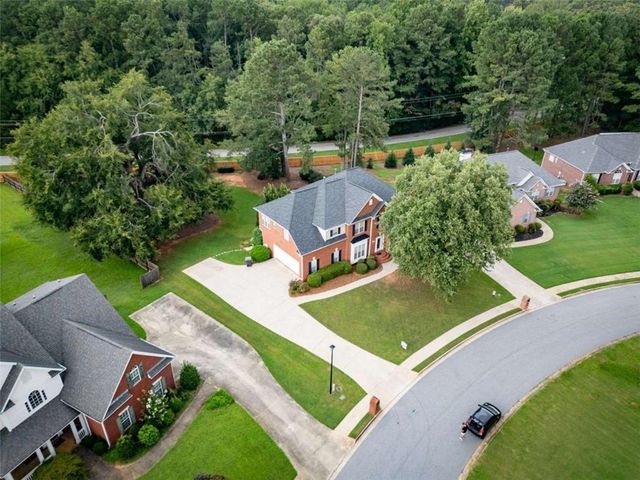 233 Thorn Berry Way, Conyers, GA 30094