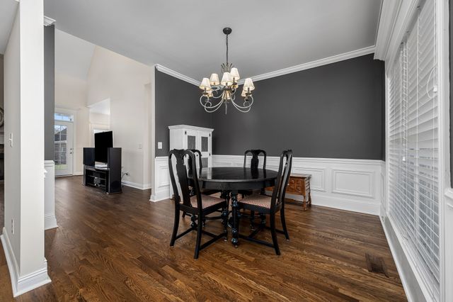 1460 Winterberry Dr, Murfreesboro, TN 37130