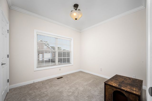 1460 Winterberry Dr, Murfreesboro, TN 37130