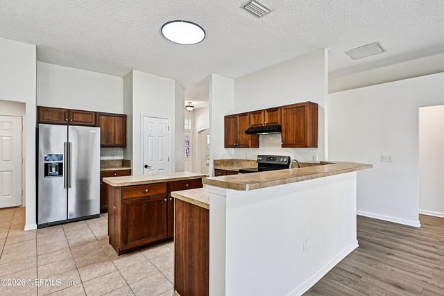 14221 SEA EAGLE Drive, Jacksonville, FL 32226