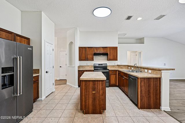 14221 SEA EAGLE Drive, Jacksonville, FL 32226