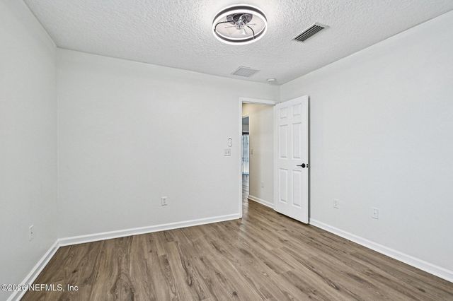 14221 SEA EAGLE Drive, Jacksonville, FL 32226