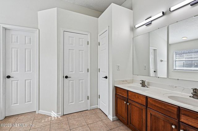 14221 SEA EAGLE Drive, Jacksonville, FL 32226