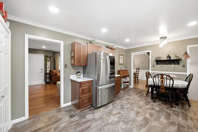 11 ASHLAWN CT, Front Royal, VA 22630