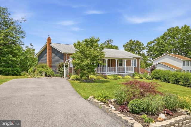 11 ASHLAWN CT, Front Royal, VA 22630