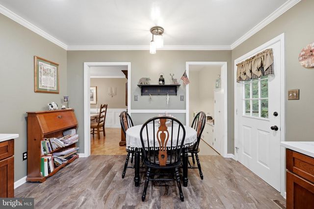 11 ASHLAWN CT, Front Royal, VA 22630