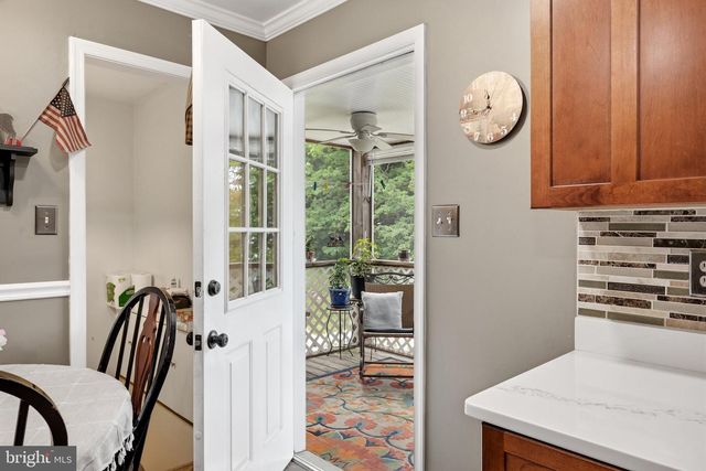 11 ASHLAWN CT, Front Royal, VA 22630