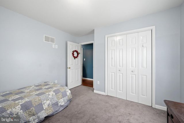 11 ASHLAWN CT, Front Royal, VA 22630