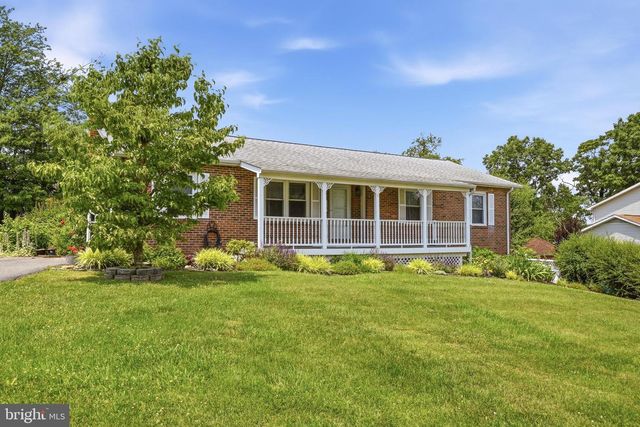 11 ASHLAWN CT, Front Royal, VA 22630