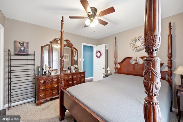 11 ASHLAWN CT, Front Royal, VA 22630